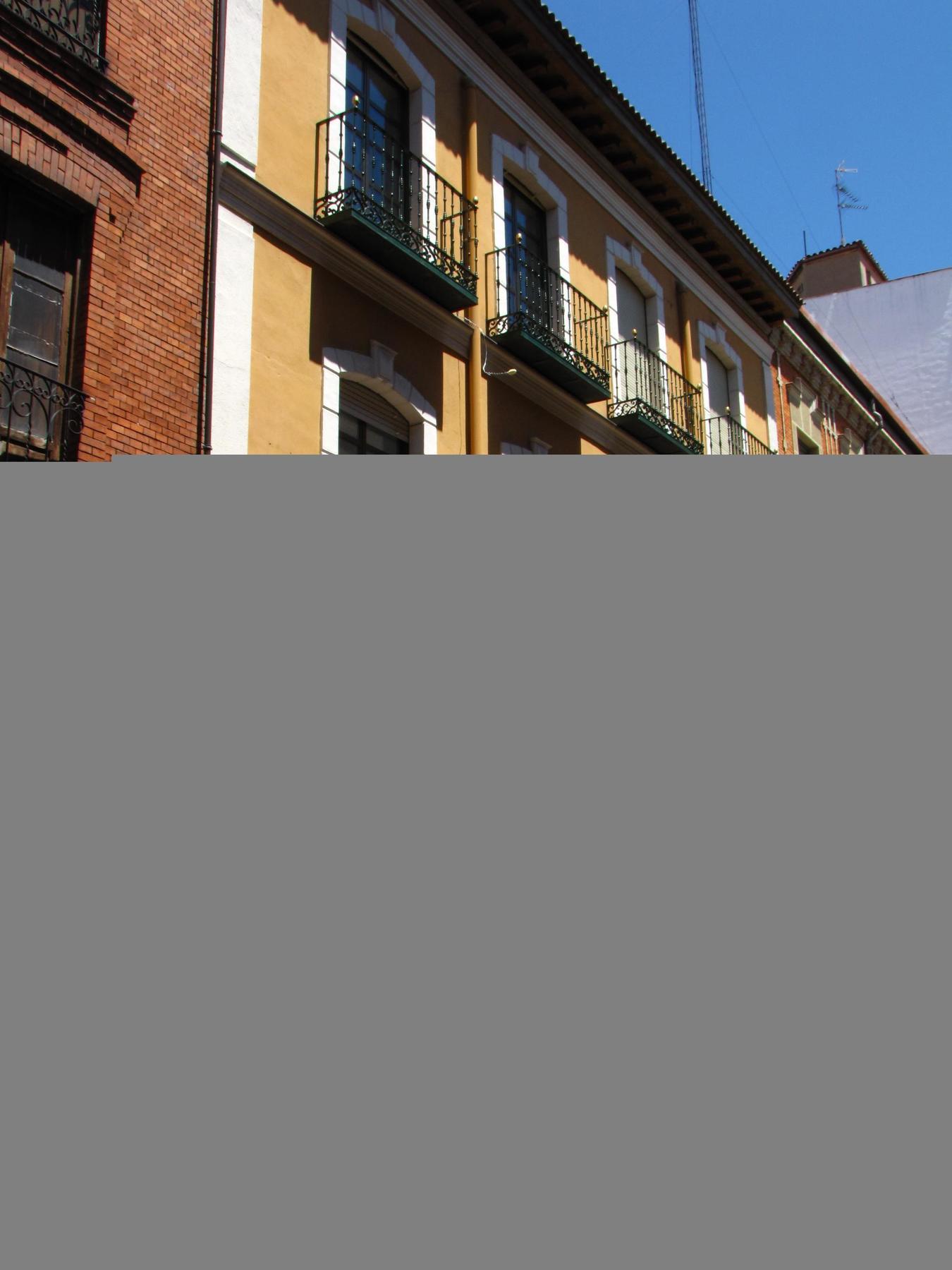 Apartamentos Boutique Catedral Valladolid Exteriör bild